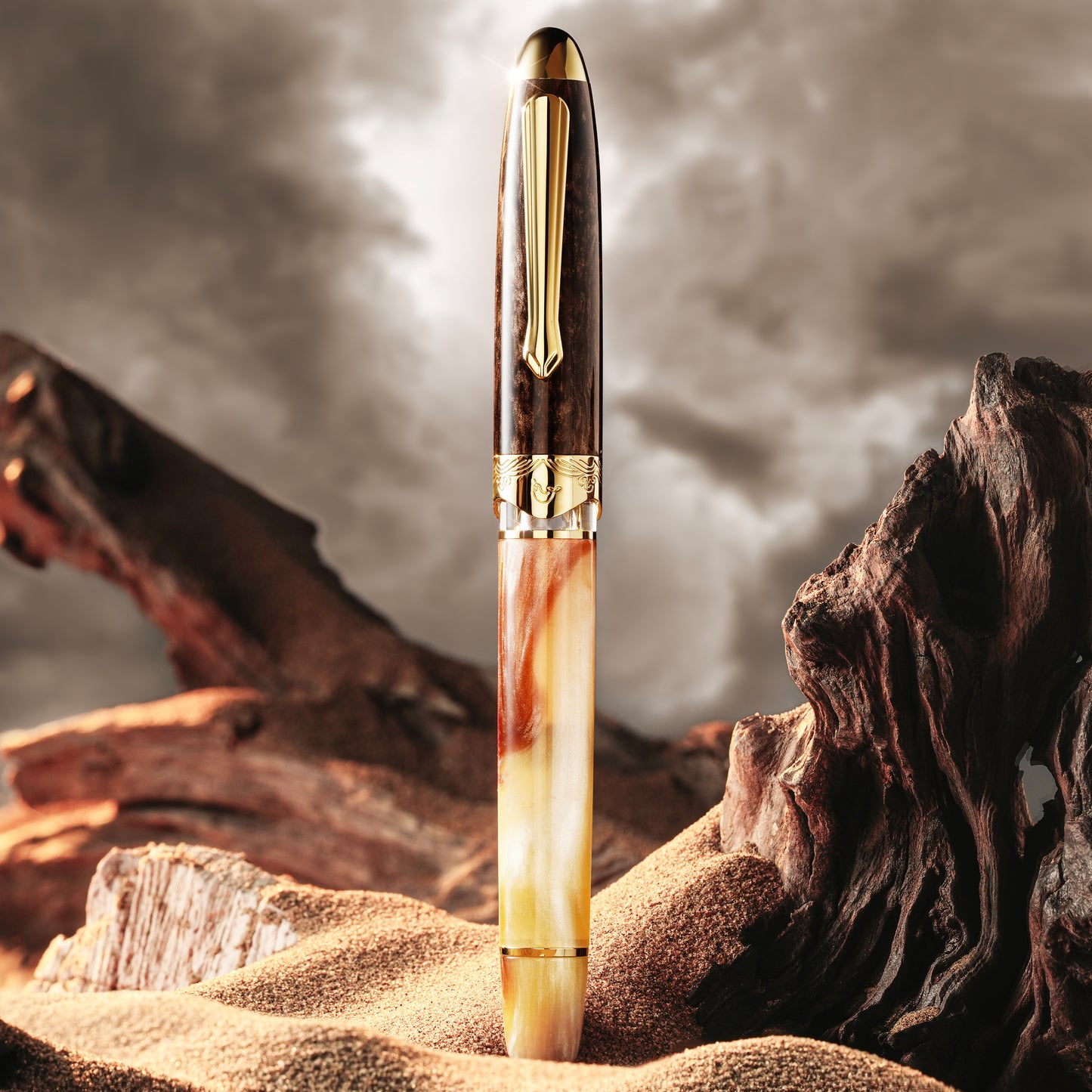 Nahvalur-Horizon-Desert-Fountain-Pen-front-02