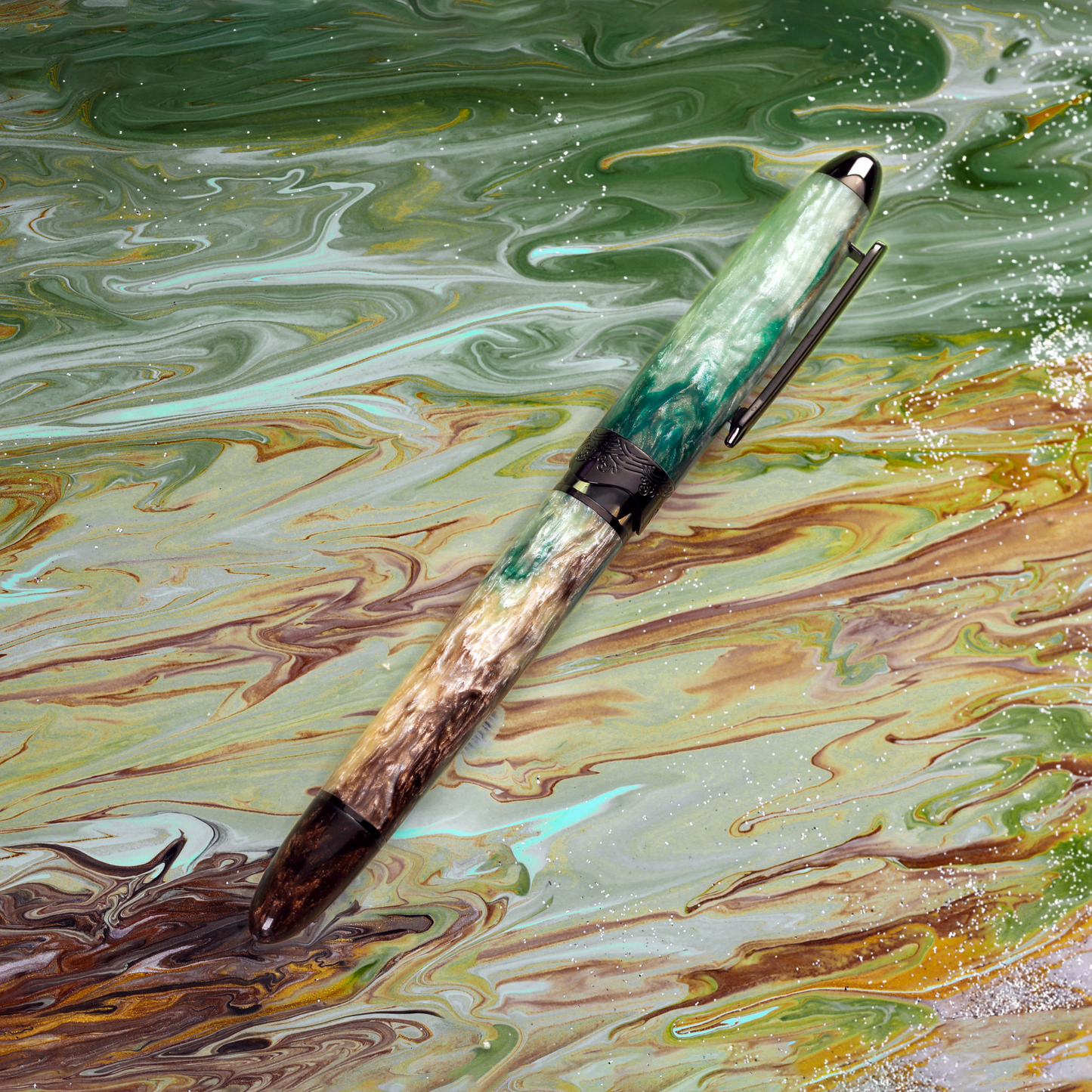 Nahvalur-Horizon-Twilight-Fountain-Pen