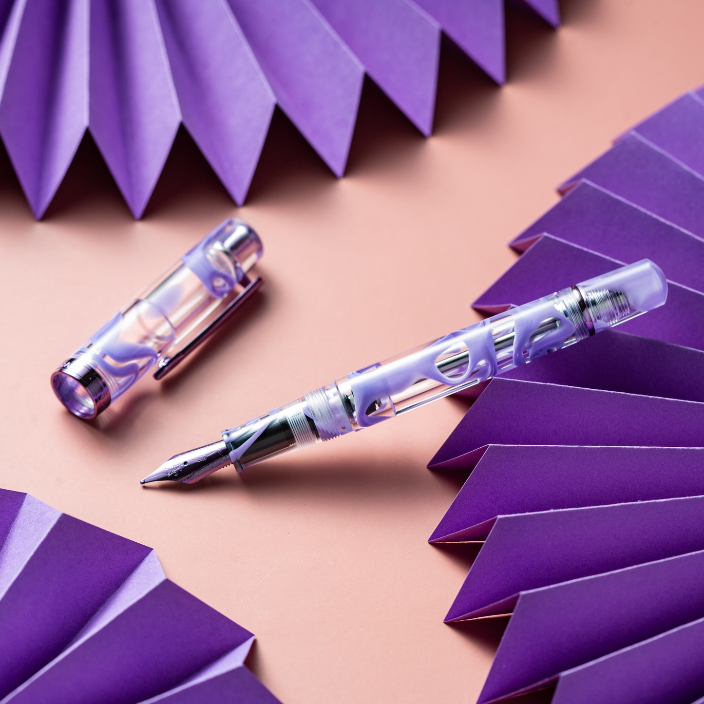 Nahvalur-Original-Plus-Lavender-Tetra-Fountain-Pen-Cap-Off