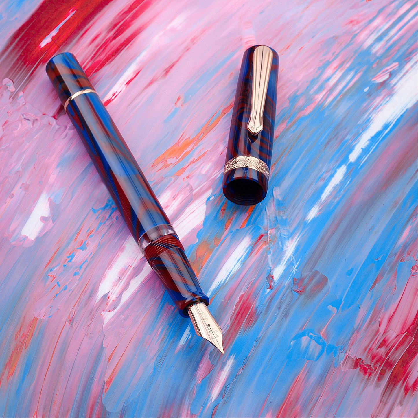 Nahvalur-Schuylkill-Dragonet-Sapphire-Limited-Edition-Fountain-Pen-Cap-Off
