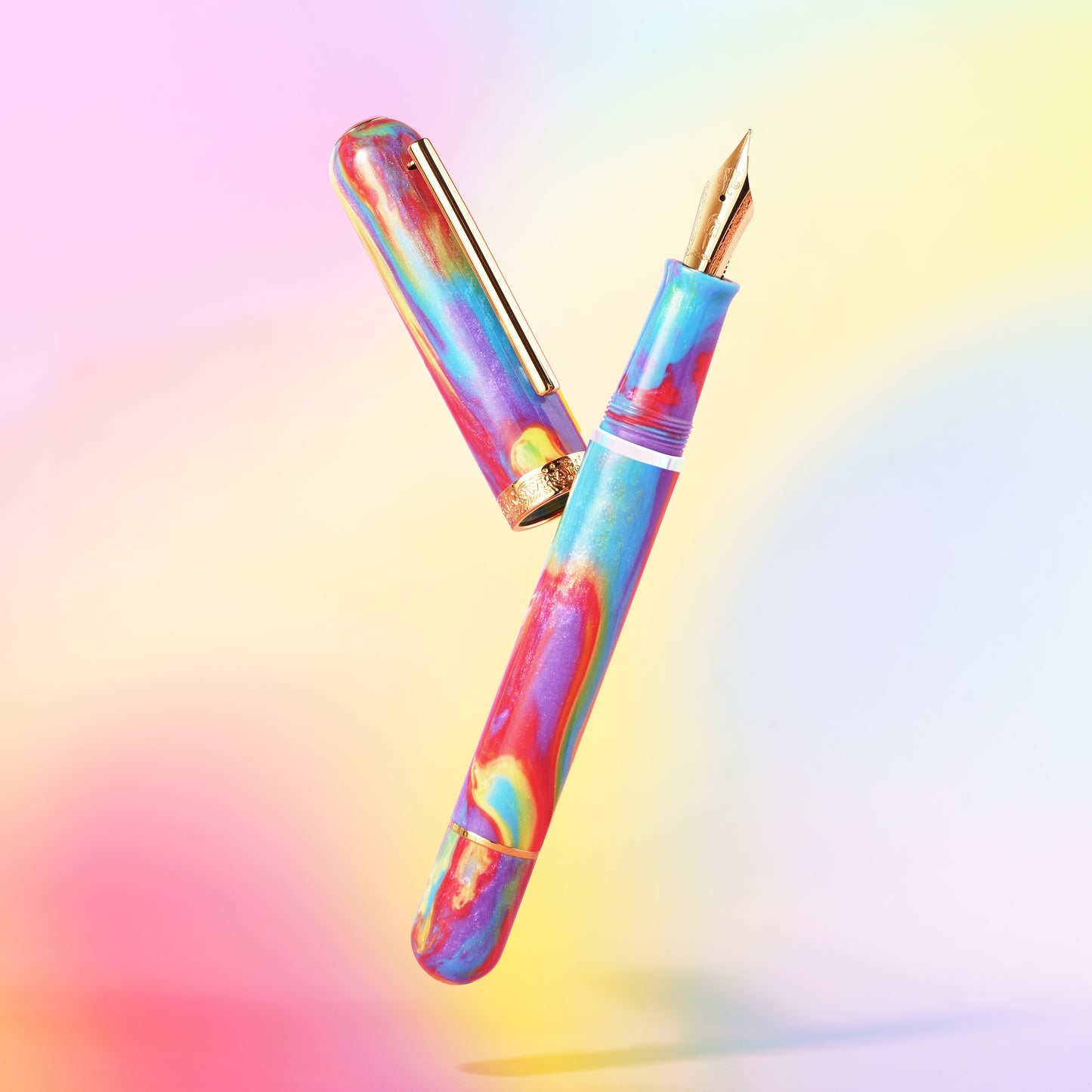 Nahvalur-Voyage-2024-Pride-Limited-Edition-Fountain-Pen-cap-off