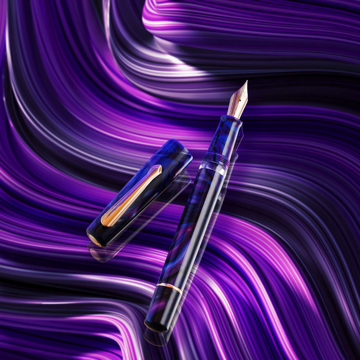 Nahvalur-Schuylkill-Cichlid-Purple-Fountain-Pen-Cap-Off-3