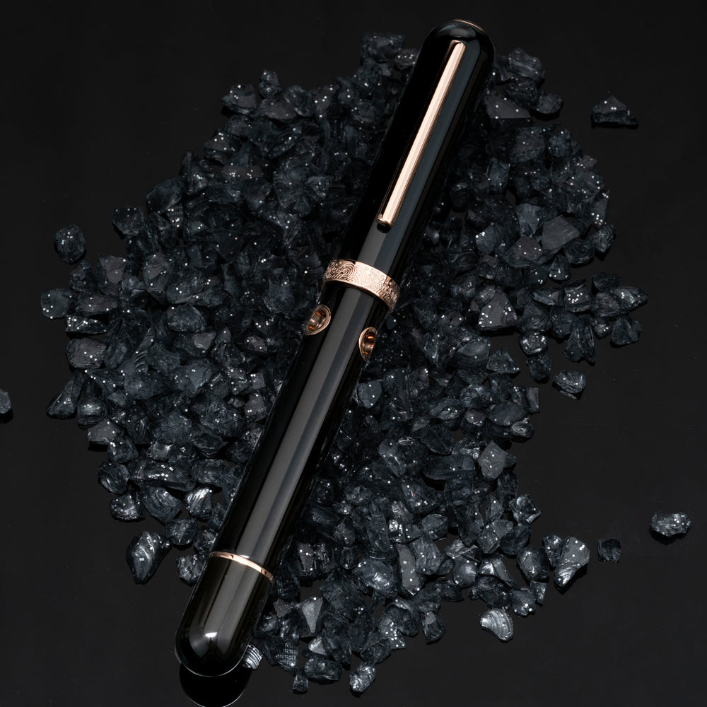 Nahvalur Nautilus Cephalopod Rose Gold Ebonite Fountain Pen