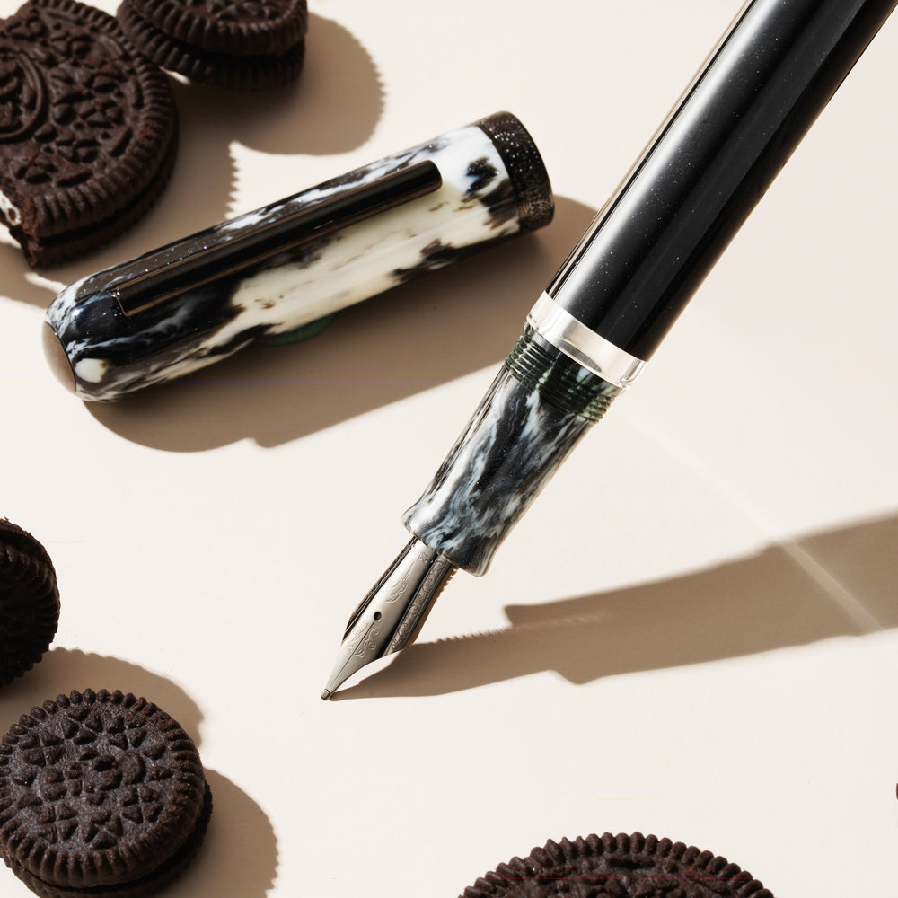 
                  
                    Nahvalur-Voyage-Cookies-Cream-cap-off
                  
                