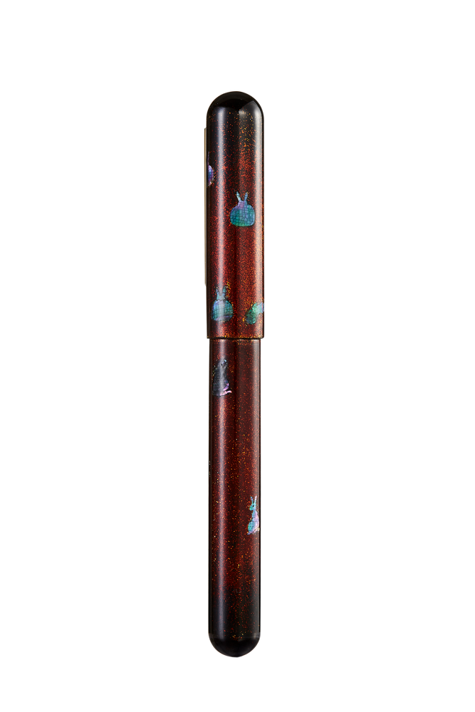 
                  
                    IKKAKU by Nahvalur 玉兔 Yu-Tu (Jade Rabbit) Urushi Pen
                  
                